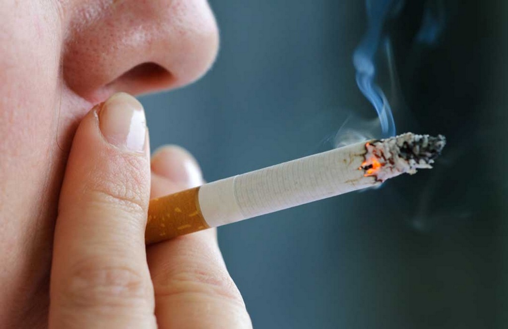 Табакокурение — главная причина возникновения атеросклеротических бляшек внутри сосудов