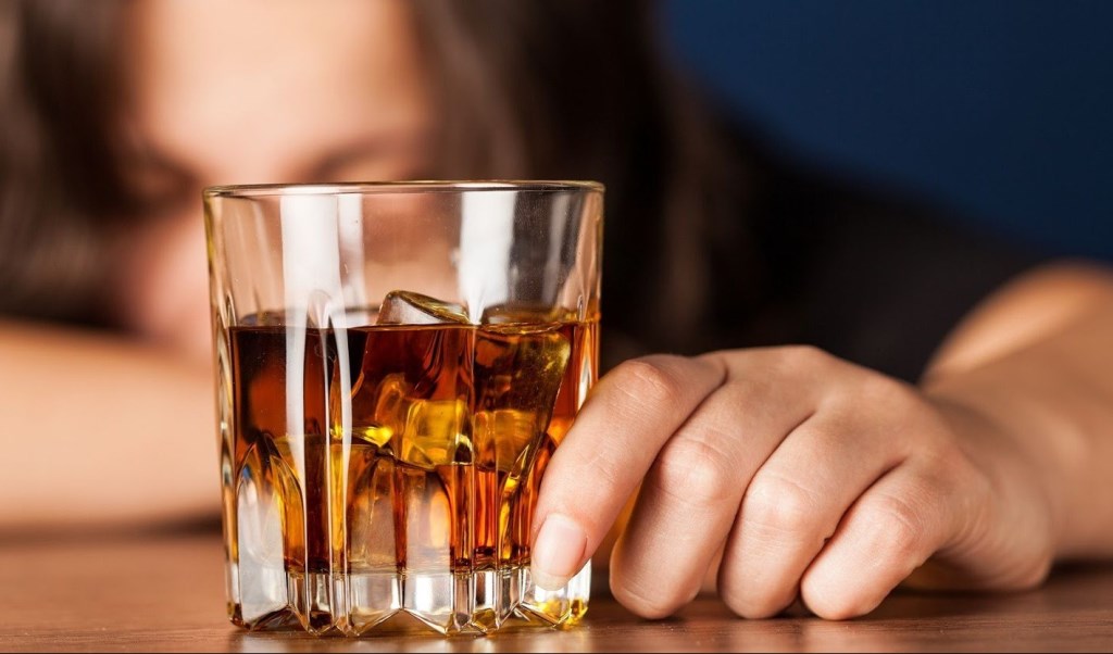 Худые люди, страдающие от алкоголизма, склонны к гипертонии
